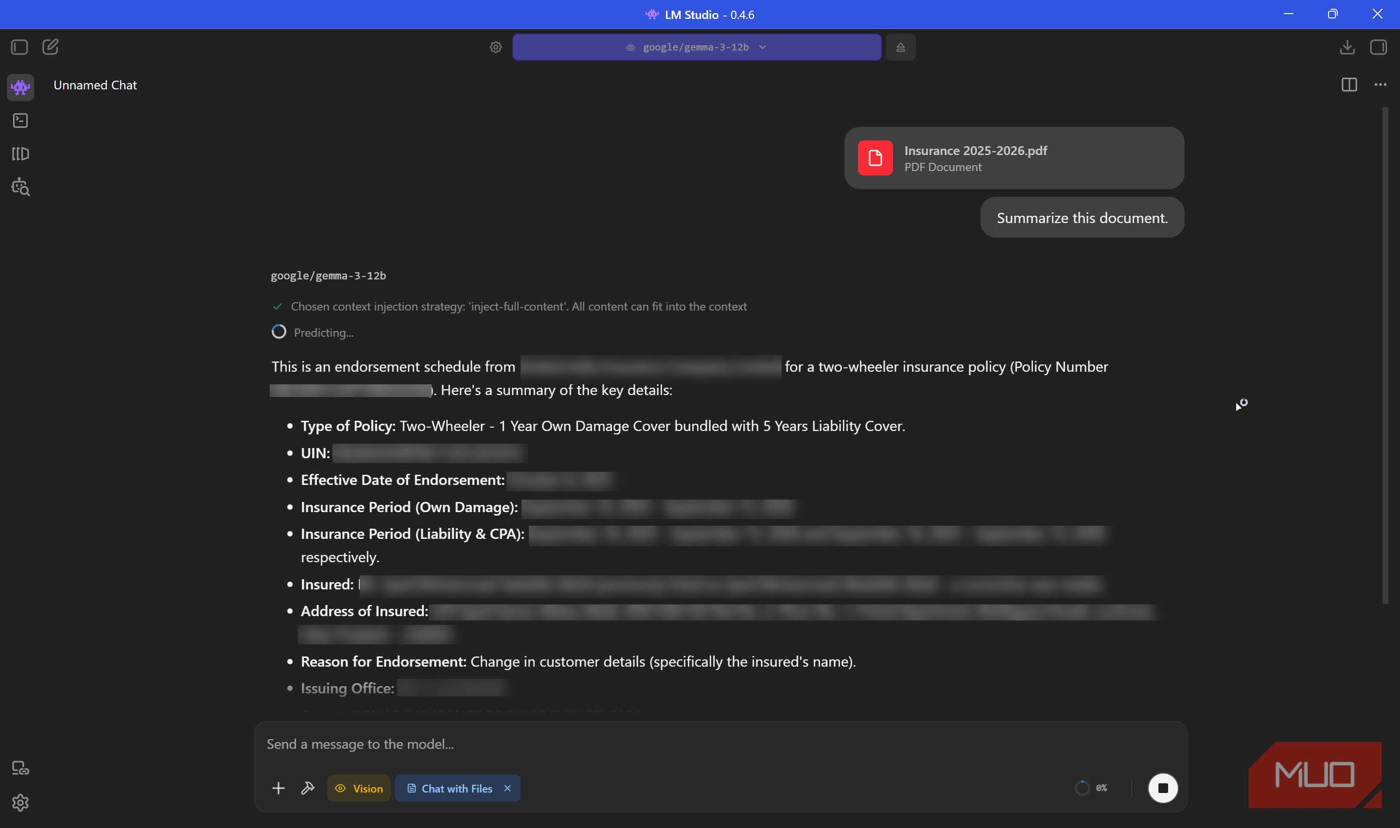 Xưởng phim LM đang phân tích tài liệu bảo hiểm.